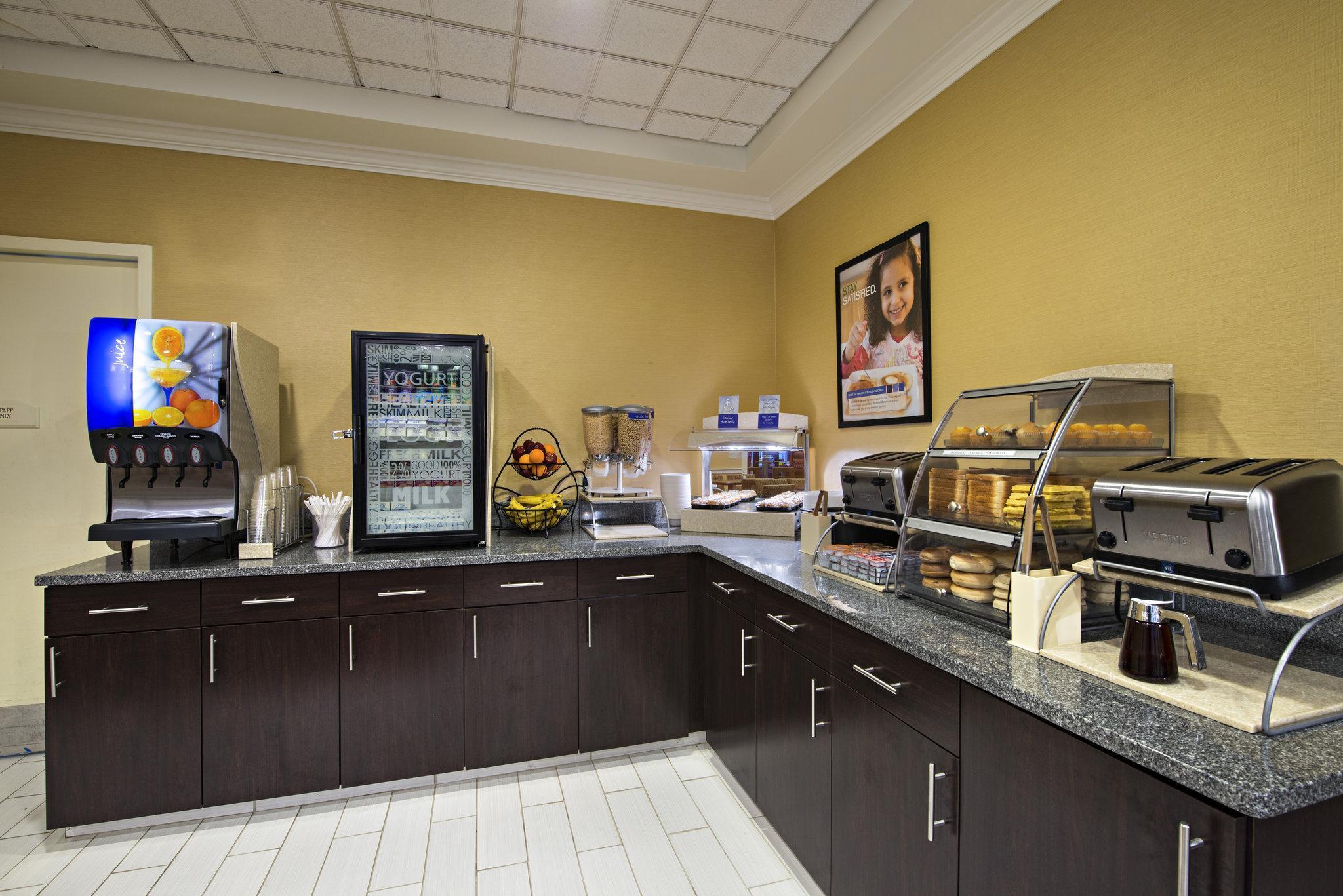 Holiday Inn Express & Suites Boston - Cambridge By Ihg Exteriör bild
